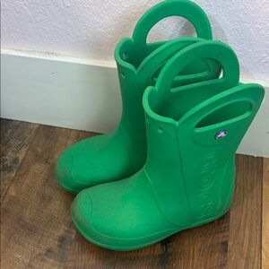 CROCS Kids Vibrant Green Rain Boots